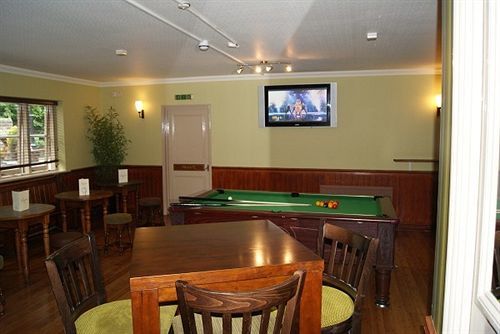 Chichester Inn מראה חיצוני תמונה