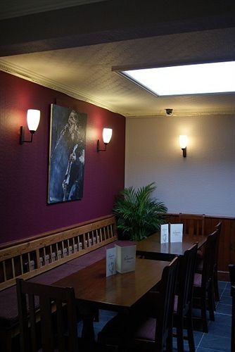 Chichester Inn מראה חיצוני תמונה